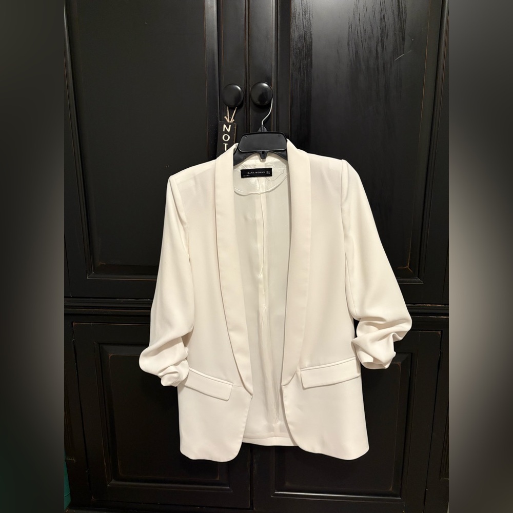 Zara Ruched Sleeve Blazer